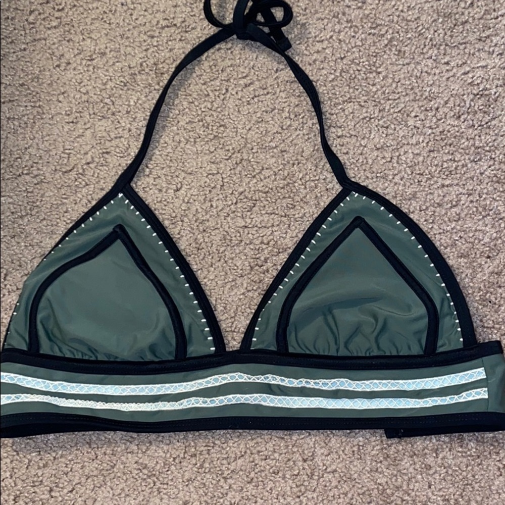 Bikini top